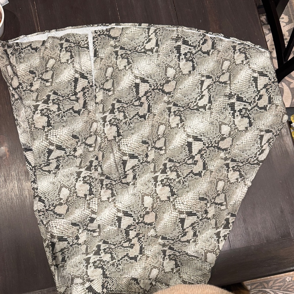 Banana Republic Brown Snakeskin Print Fabric